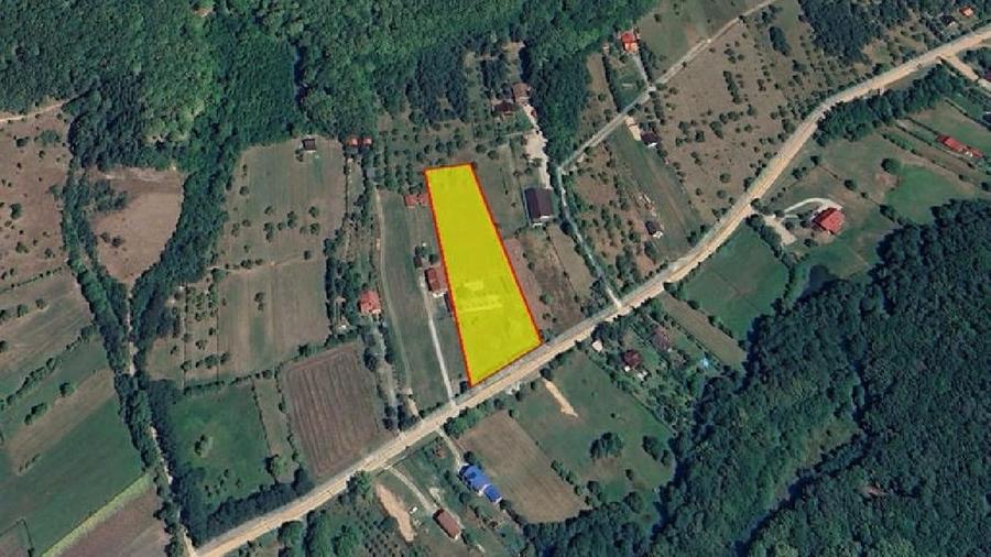 Teren Construcții intravilan de 7200 mp, în Zăbala