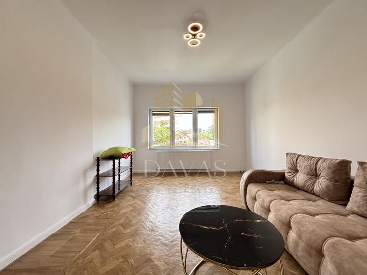 Apartament cu 2 camere decomandat, mobilat în Semicentral