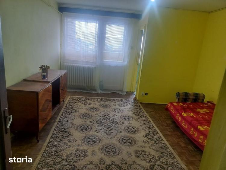 Garsonieră semidecomandată în Brazda lui Novac