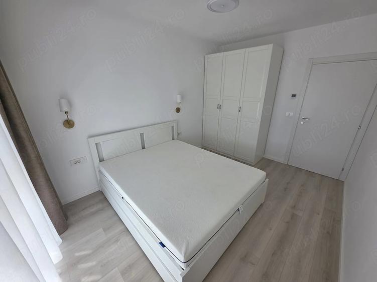 Apartament cu 2 camere decomandat în Lipovei