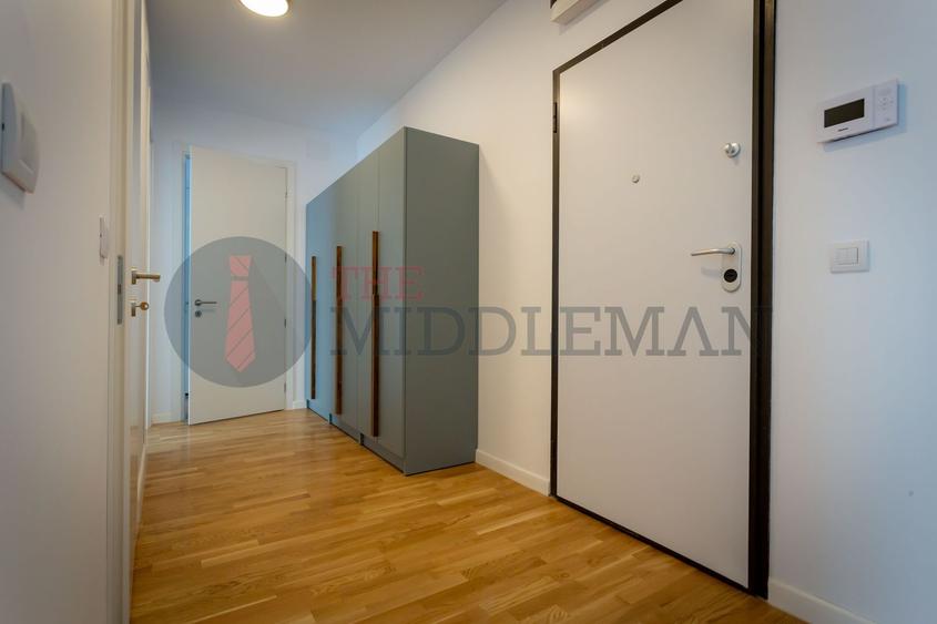 Apartament cu 3 camere decomandat, mobilat în P-ta Presei Libere