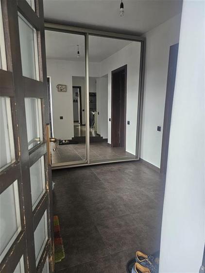 Casa de inchiriat | 3 camere | Brasovul Vechi | Curte | Parcare - 4