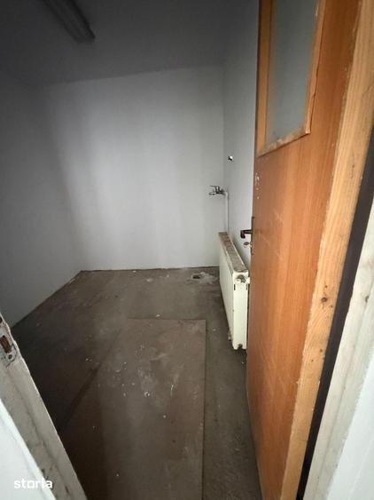 Spațiu comercial, de 460 mp, în Chiajna