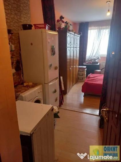 Abator, garsoniera de vanzare, etaj 3, mobilata - 3