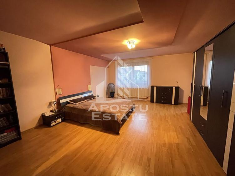Casa individuala cu 8 camere, + anexa, Zona Bucovina - 7
