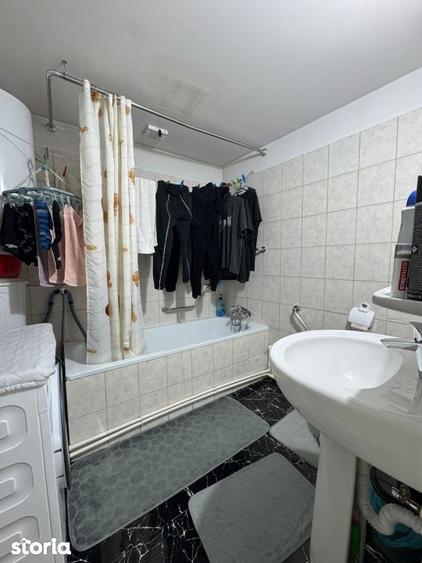 Casă cu 3 camere cu Teren 113 Mp în Ferentari
