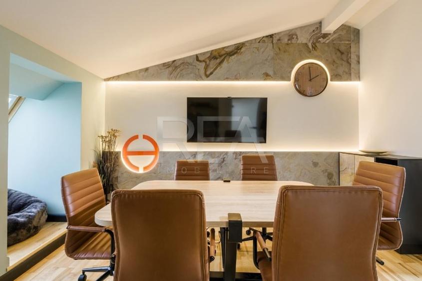 Apartament cu 5 camere decomandat, mobilat în Aviatorilor