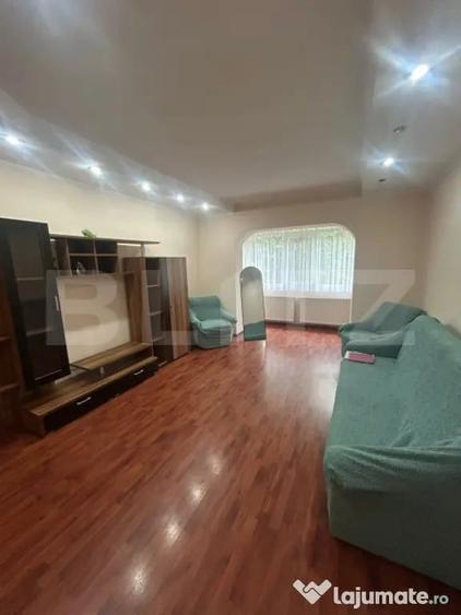 Apartament cu 2 camere semidecomandat în Aleea Trandafirilor