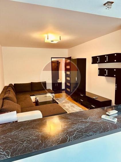 Apartament cu 2 camere decomandat în Drumul Taberei