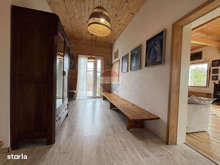 Casă cu 4 camere în Ciofliceni
