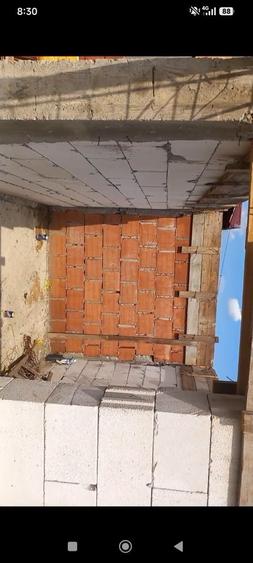 Casă cu 4 camere în Conduratu