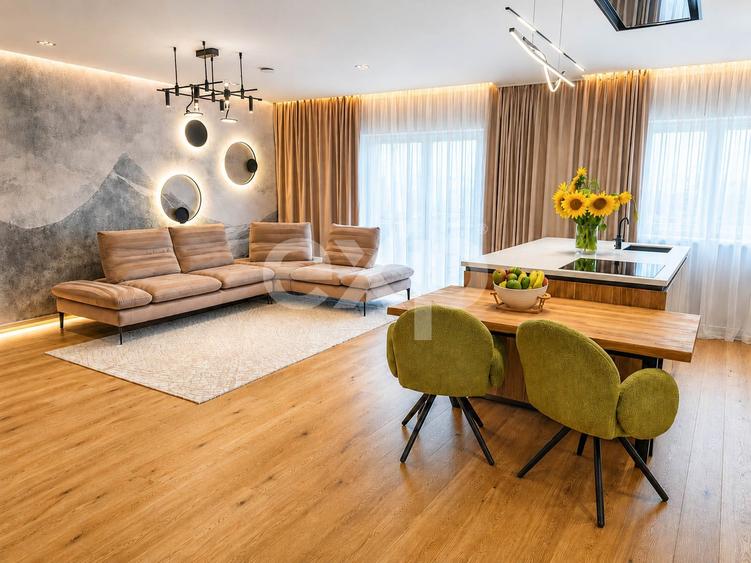 Duplex cu 5 camere cu Canalizare în Stupini
