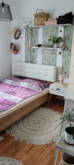 Apartament cu 4 camere decomandat în Confecții
