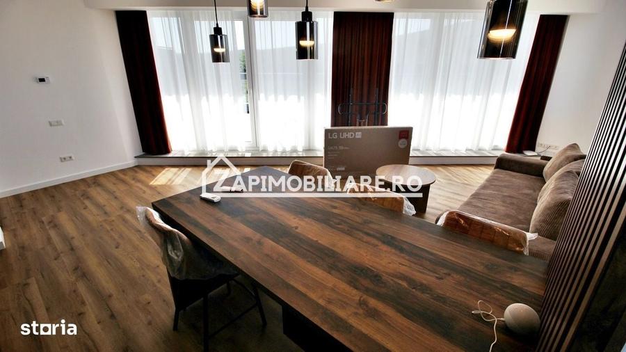 Apartament cu 3 camere decomandat în Tudor