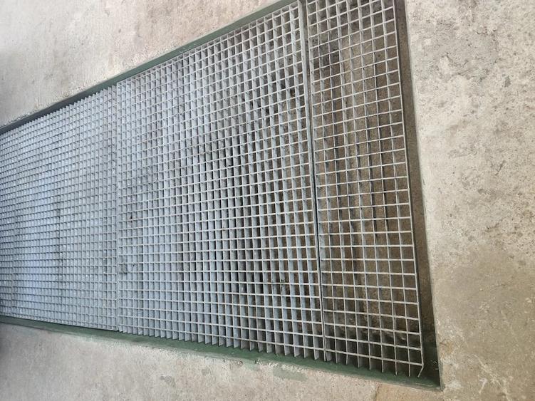 Spațiu comercial, de 795 mp, în Căciulați