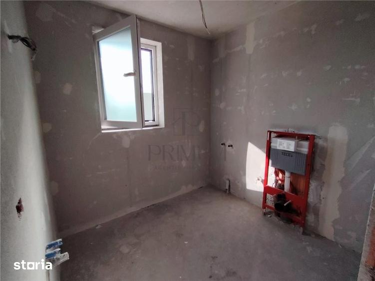 Casă cu 4 camere cu Teren 375 Mp în Central