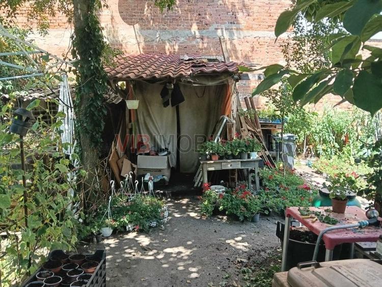 Apartament cu 3 camere semidecomandat în Iosefin
