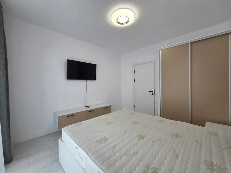 Apartament cu 3 camere decomandat, mobilat în Theodor Pallady