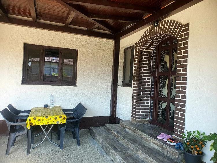 Casă cu Teren 525 Mp în Dragomirești