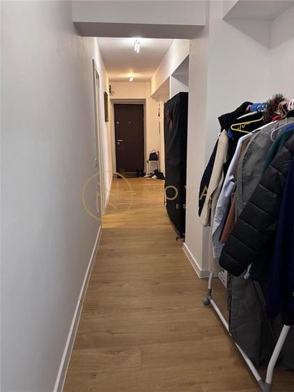 Apartament cu 4 camere decomandat, mobilat în Lujerului