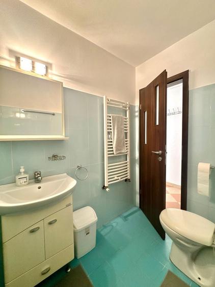 Apartament cu 2 camere decomandat în Complex Studențesc