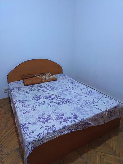 Apartament cu 3 camere decomandat în Ultracentral