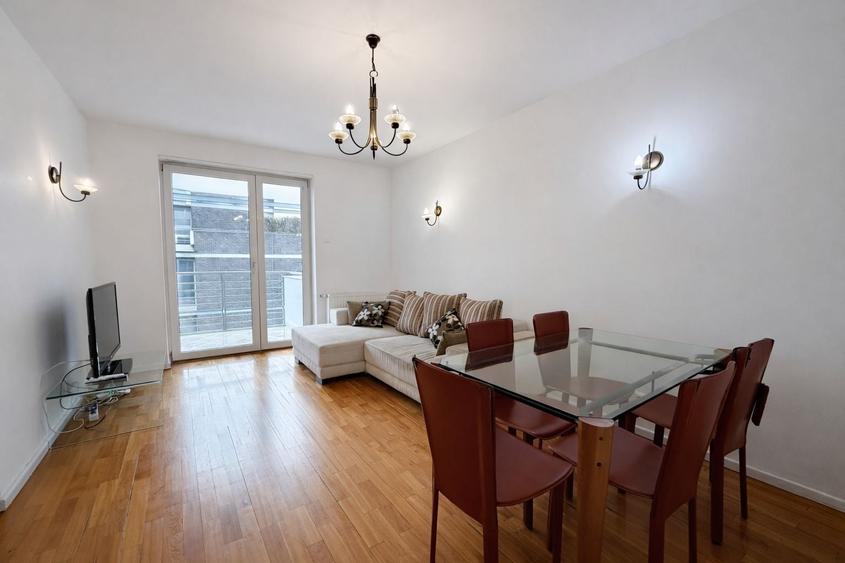 Apartament cu 3 camere decomandat, mobilat în Aviatorilor