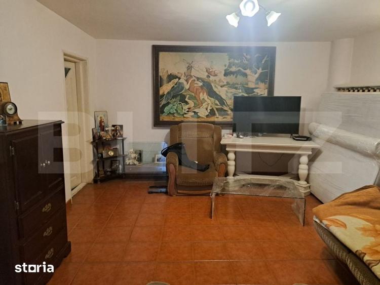 Casă cu 5 camere cu Teren 800 Mp în Central