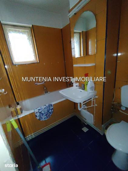 Ap. 3 cam. cf. I,etaj3, Razboieni, zona Pia?a - 1
