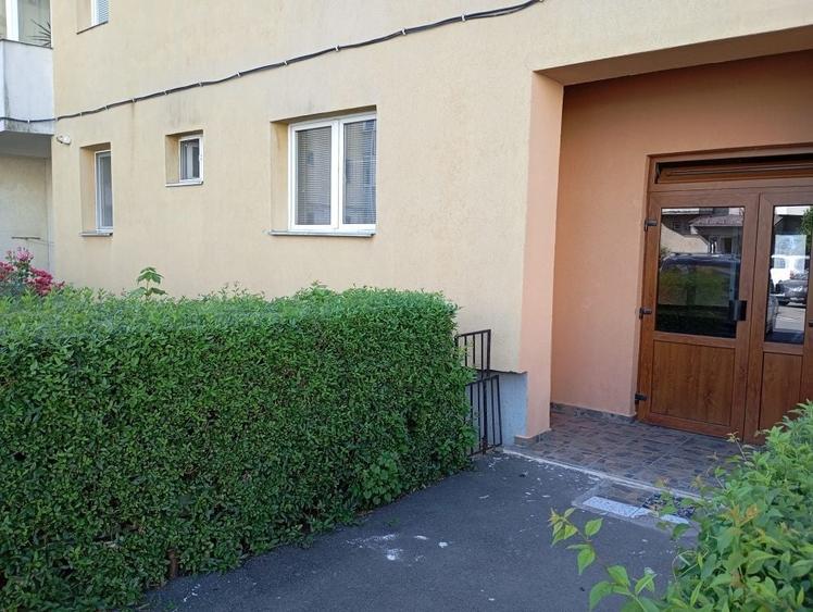 Apartament cu 2 camere decomandat în Ștefan cel Mare