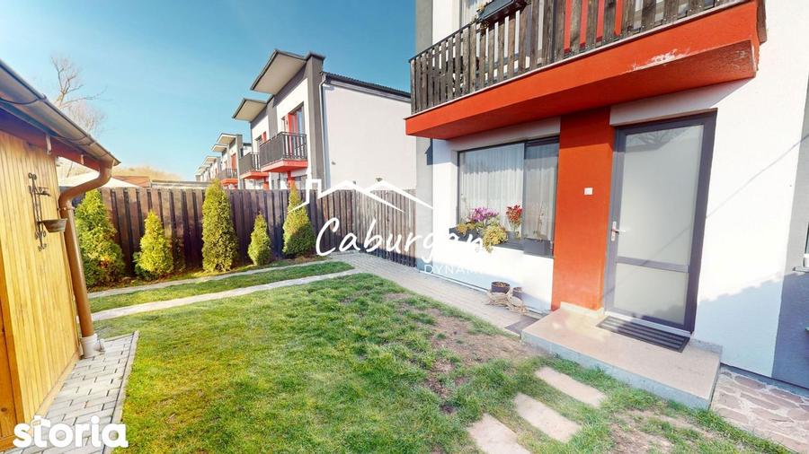 Casa de tip cvadruplex, 4 camere, 79mp utili, curte 70mp, 2 parcari - 1
