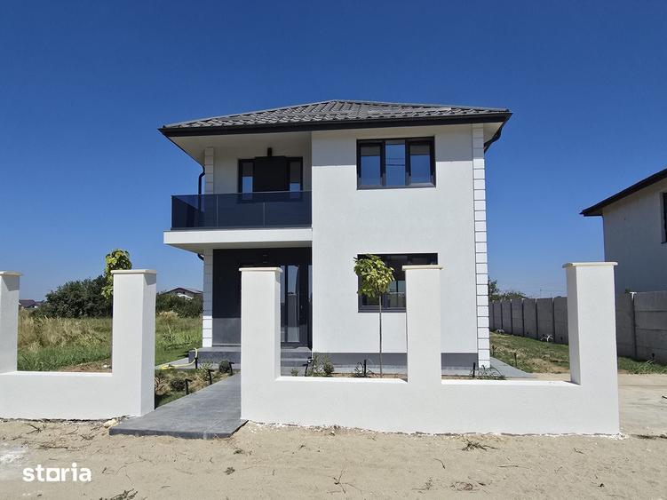 Casă cu 4 camere cu Teren 425 Mp în Berceni