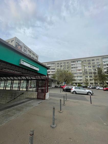 Apartament cu 2 camere semidecomandat, mobilat în Grivița