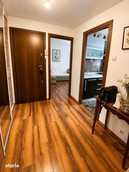 Apartament cu 2 camere decomandat în Băneasa