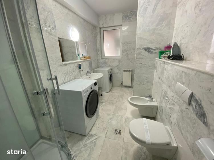 Apartament cu 4 camere decomandat, mobilat în Ultracentral