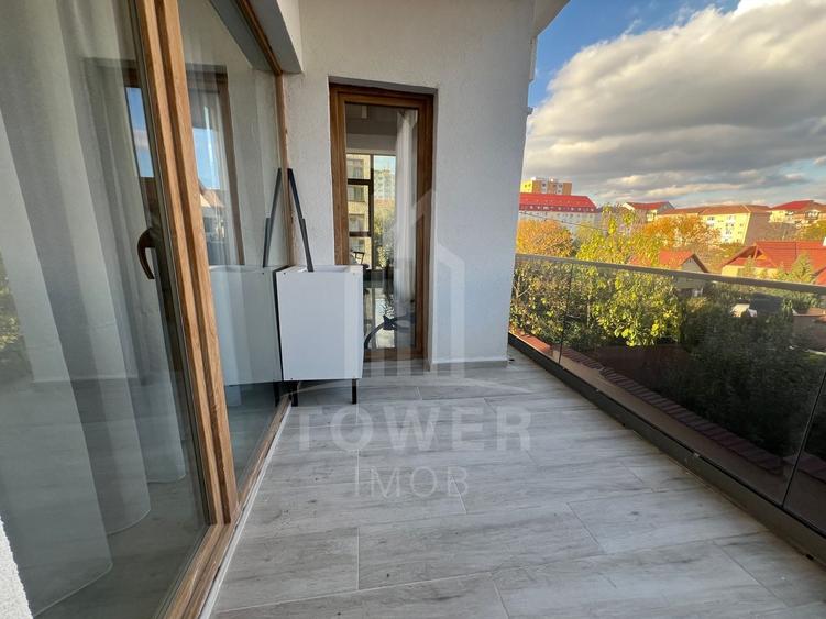 Apartament cu 2 camere semidecomandat, mobilat în Șelimbăr