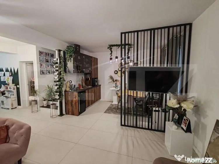 Casă cu 5 camere cu Teren 430 Mp în Central