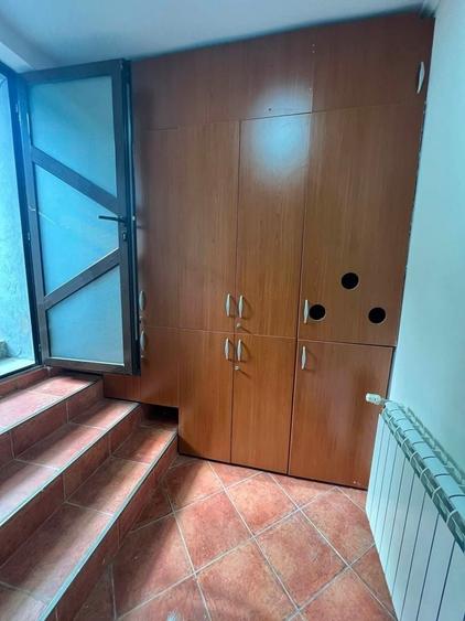 Spațiu comercial, de 65 mp, în Horea
