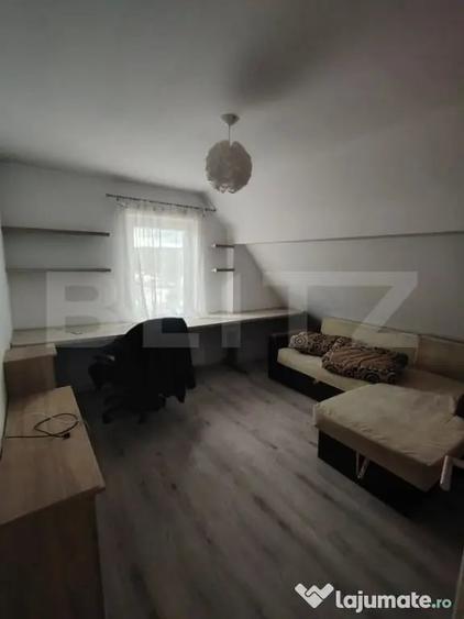 Apartament cu 3 camere decomandat în Bulgaria
