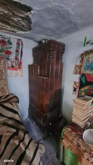 Casă cu 2 camere cu Teren 3670 Mp în Ciofrângeni