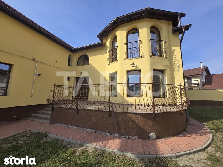 Casă cu 4 camere cu Teren 200 Mp în Tineretului