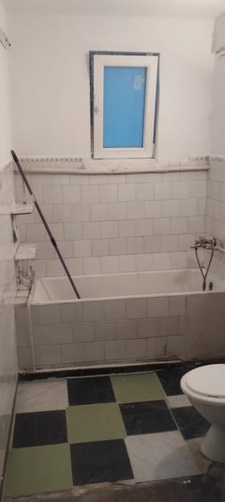 Apartament cu 2 camere semidecomandat în Ultracentral
