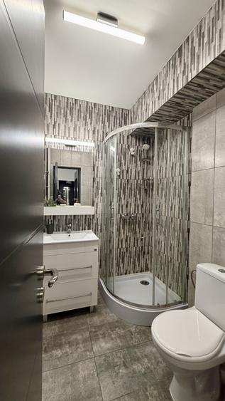 Apartament cu 2 camere semidecomandat în Universitate