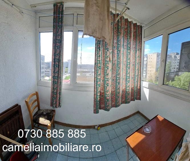 Apartament cu 3 camere semidecomandat în Drumul Taberei