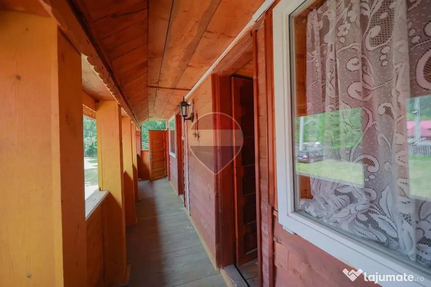 Casă cu 7 camere cu Teren 3326 Mp în Arieșeni