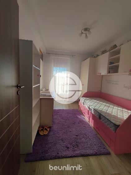 Apartament 3 camere de inchiriat -  decomandat - Etaj 3  - Turnisor - 5