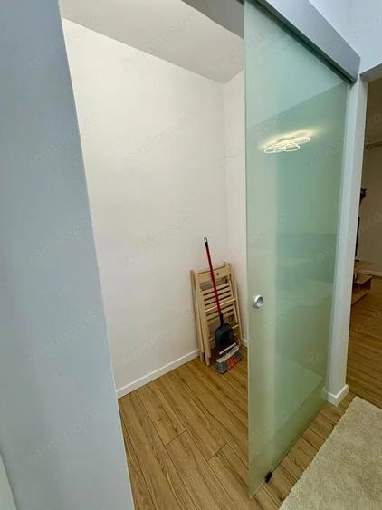 Apartament cu 3 camere semidecomandat în Take Ionescu
