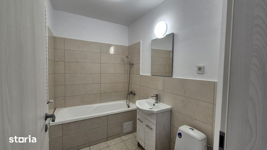 Casă cu 3 camere cu Teren 180 Mp în Rahova