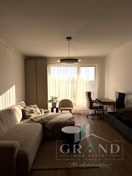 Apartament cu 2 camere semidecomandat, mobilat în Între Lacuri