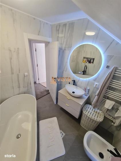 Casă cu 4 camere cu Teren 300 Mp în Hărman